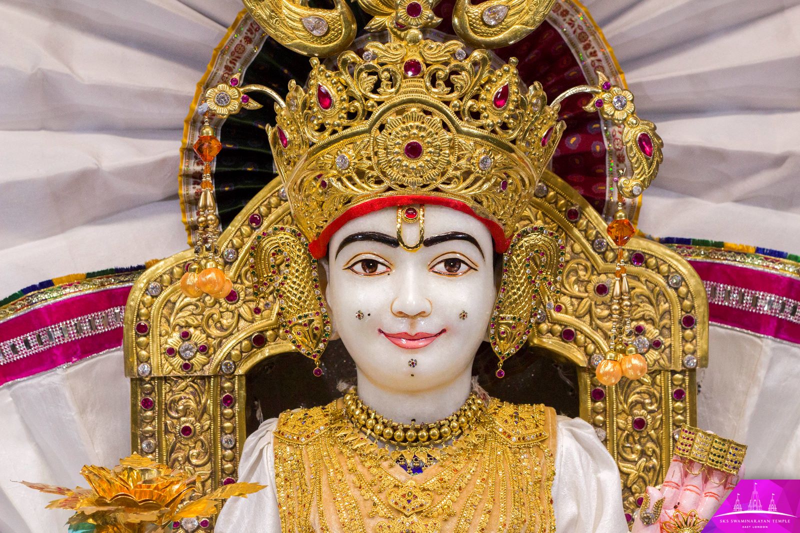 ©1987-2017 SKS Swaminarayan Temple East London